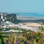 Vakantiehuis Le Petit De La Roseraie