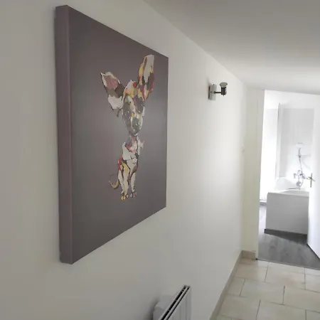 Le Petit De La Roseraie 度假居 *